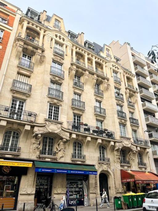Bienvenus Dans Le 12Eme Parisien Apartment Exterior photo